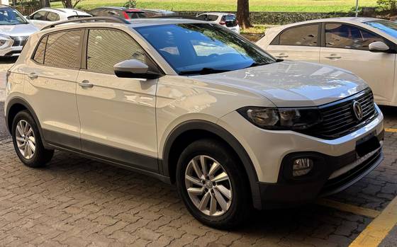 VOLKSWAGEN T-CROSS 1.0 200 TSI TOTAL FLEX AUTOMÁTICO